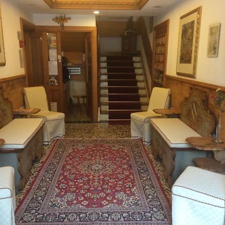 Hotel Erika Auronzo di Cadore Eksteriør billede